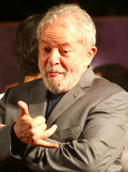 Lula: após tiros, ato virou desagravo (foto: Franklin de Freitas)