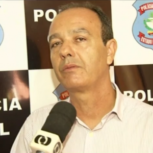 Delegado Helio Rodrigues de Sousa, que investiga professoras suspeitas de sequestrar diretora, em Anápolis (Foto: Reprodução/TV Anhanguera)