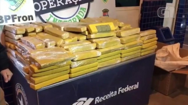 Apreensão ponte da amizade (Foto: Reprodução/RPC)