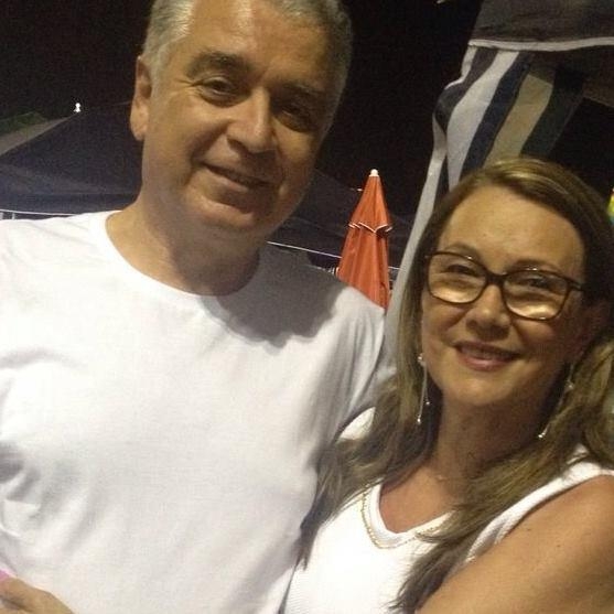Mauro e Claudete eram casados há cerca de 30 anos e tinham três filhos. Foto: Reprodução Facebook