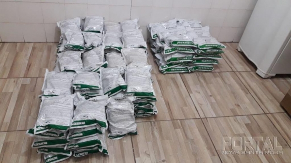 Foram apreendidos 121 kg. (Foto: PM