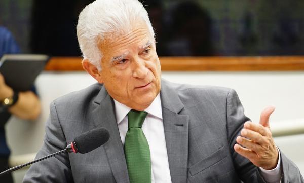 Bueno: deputado comanda PPS/PR desde 2005 (Foto: Will Shutter/Câmara dos Deputados)