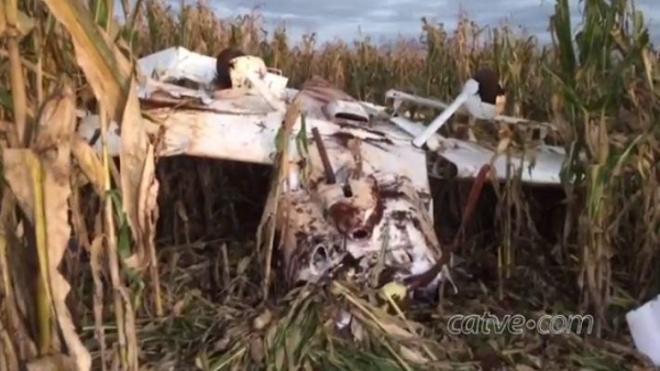O voo realizado de Valinhos - São Paulo até Cascavel - local da queda da aeronave deveria ser considerado irregular, mas o Cenipa denunciou que as normativas da Anac (Agência Nacional de Aviação Civil) foram feitas sob pressão da indústria.  Aeronaves semelhantes às do acidente, apesar de não possuírem certificado de aero-navegabilidade navegam livremente longas distâncias.  Aviões sem certificados, como é o caso do modelo - \
