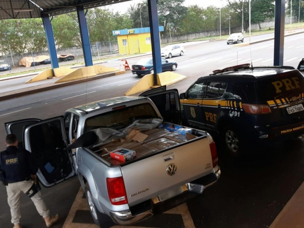 A carga era transportada em uma caminhonete de Maringá, não houve presos. (Fotos: PRF)