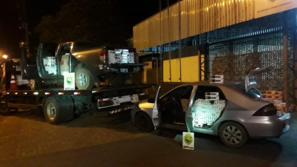 Os dois veículos foram encaminhados para a Receita Federal. (Fotos: Divulgação BPFron)