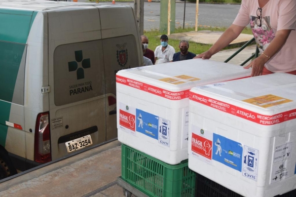 Sesa abastece Regionais com 820 mil vacinas contra a Covid-19 e 754 mil unidades de Tamiflu - Curitiba, 15/02/2022 Foto: Danilo Avanci/SESA