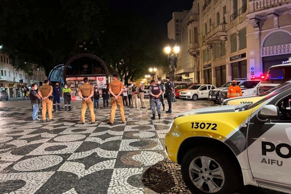 Mais de 25 mil pessoas são abordadas e 323 presas pela Polícia Militar durante o Carnaval 2022 no Paraná - Curitiba, 05/03/2022 Foto: SESP-PARANÁ