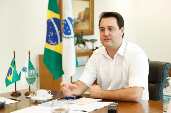 Governador sanciona lei que flexibiliza uso de máscaras; decreto libera uso em espaços abertos Foto: Rodrigo Felix Leal/AEN
