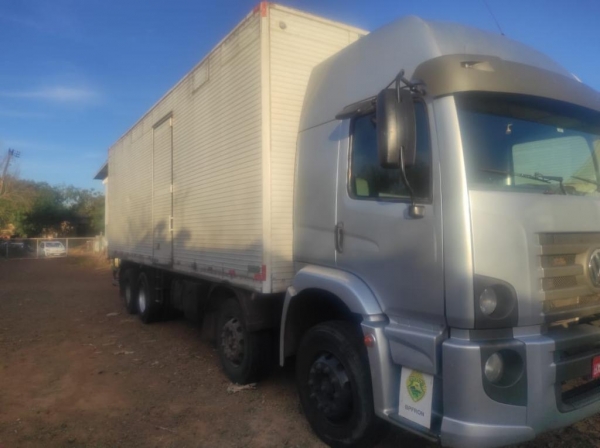 Caminhão abandonado. Fotos: BPFRON