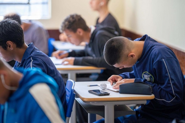 Paraná terá 312 escolas estaduais cívico-militares em 2024 Foto: SEED