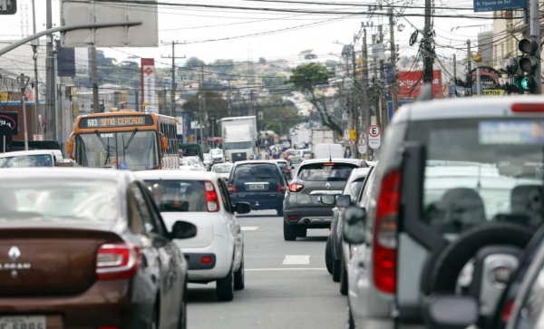 4ª parcela do IPVA 2024 para placas com final 3 e 4 vence nesta quinta-feira  Foto: Albari Rosa/Arquivo AEN