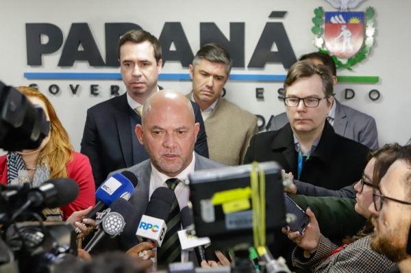 Entrevista coletiva na Secretaria Estadual de Segurança Pública (Sesp). Com a palavra o secretário estadual da Segurança Pública, Hudson Teixeira. Foto: Roberto Dziura Jr/AEN