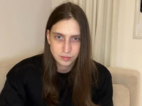 O tema da adultização entre crianças e adolescentes nas redes sociais ganhou força depois que o influenciador digital Felca publicou um vídeo com denúncias