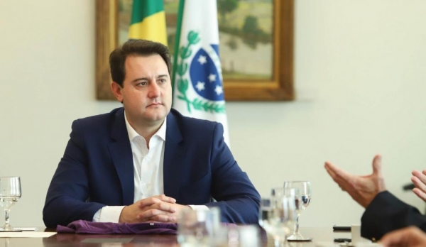 Ratinho Jr. foi eleito governdor do Paraná nas últimas duas eleições. (Foto: Rodrigo Felix Leal/AEN)